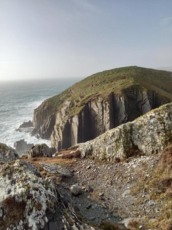 Escape To The Beara Peninsula. Apartment คาสเซิลทาวน์เบียร์ ภายนอก รูปภาพ
